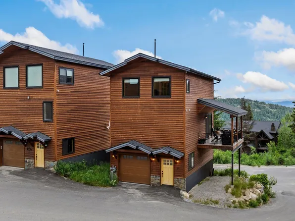 21 Harrison Ln, Sandpoint, ID 83864