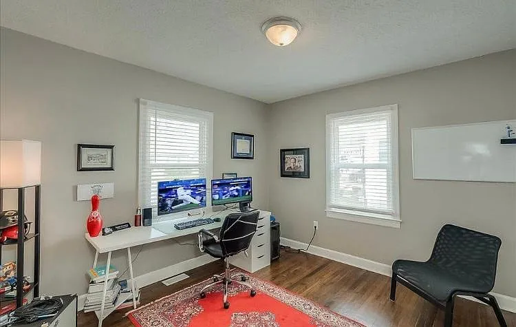 1141 Sparks Rd — Photo 19