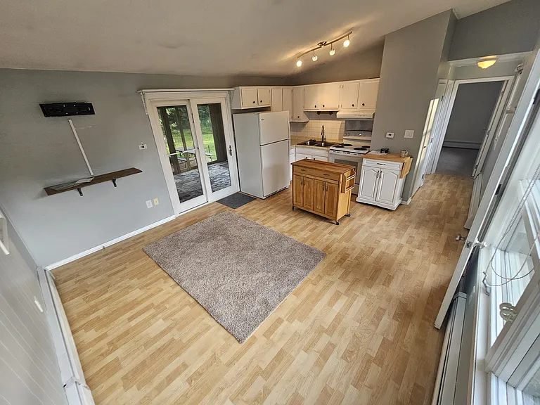 27A Elmwood Dr — Photo 5
