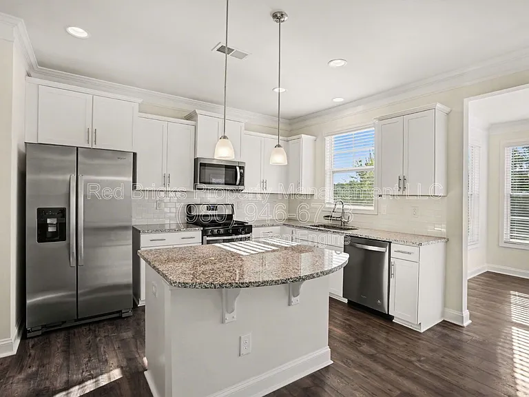 1569 Cambria Ct — Photo 14