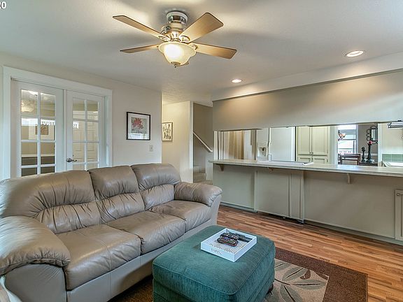 5th image of 13642 SW Ashbury Ln