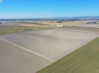 Cartney Dr, Harrisburg, OR 97446