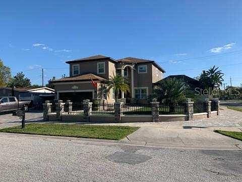 1st image of 8018 W Comanche Ave