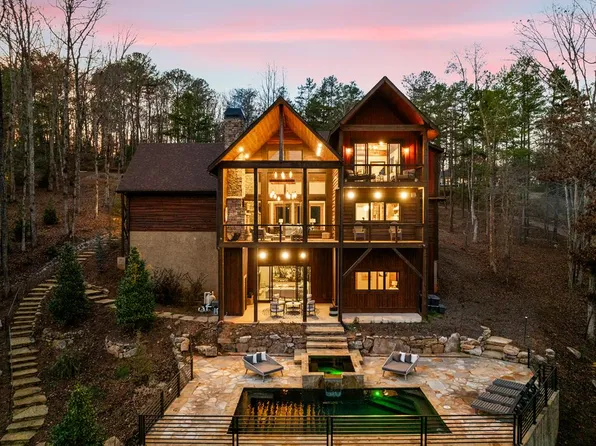 450 Miracle Ln, Blue Ridge, GA 30513