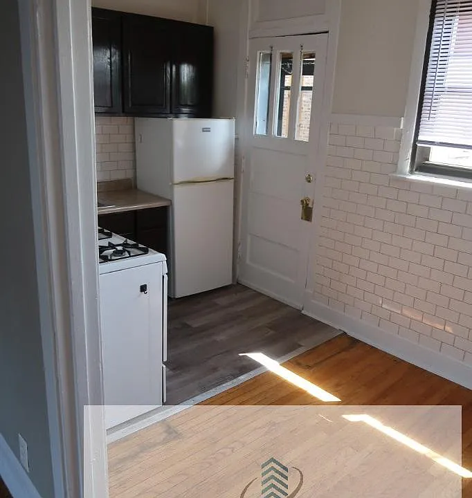 1747-49 W Devon Ave #1749-3