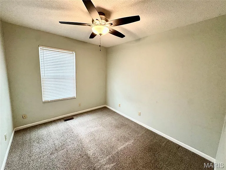 9 Jason Dr — Photo 36