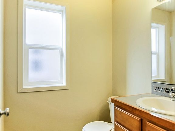 3rd image of 11526 3rd Avenue Ct E