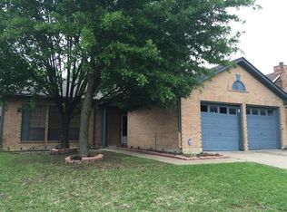 6908 Mountain Cedar Ln, Dallas, TX 75236