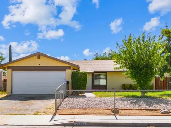 42932 36th St W, Lancaster, CA 93536