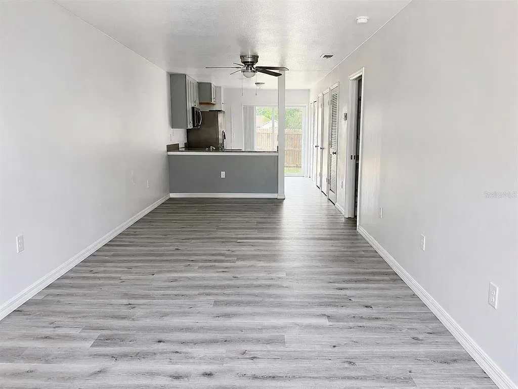 2 bed, 2.5 bath, 1112 sqft, $1,650 — Photo 4