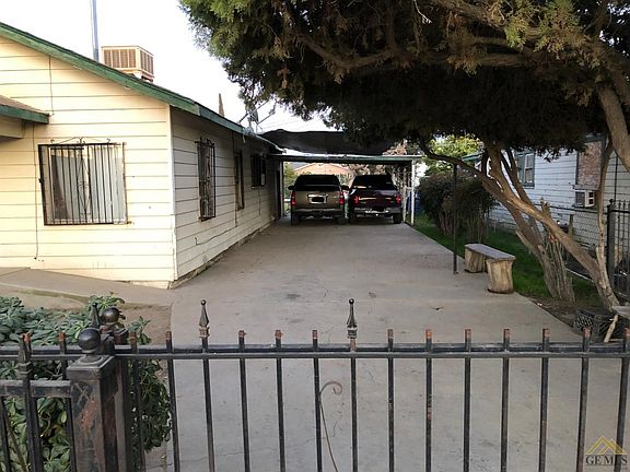 3rd image of 530 Elm St