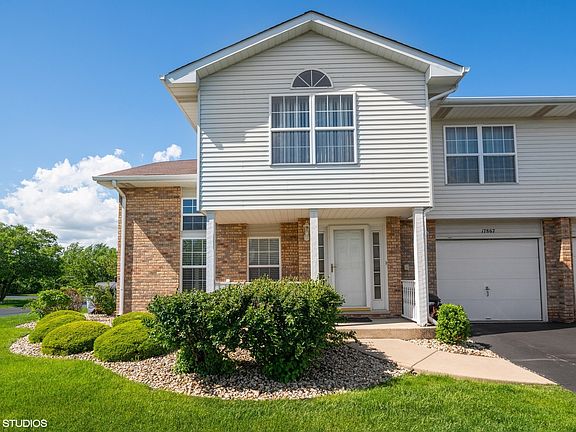 2nd image of 17867 Park View Dr