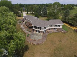 N1998 N River Rd, Campbellsport, WI 53010