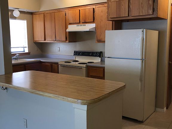 4th image of 6040 Kilmer Ave NW