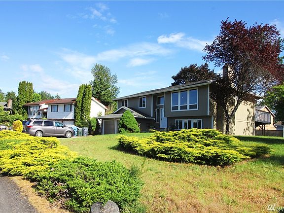 2nd image of 3902 158th Street Ct E