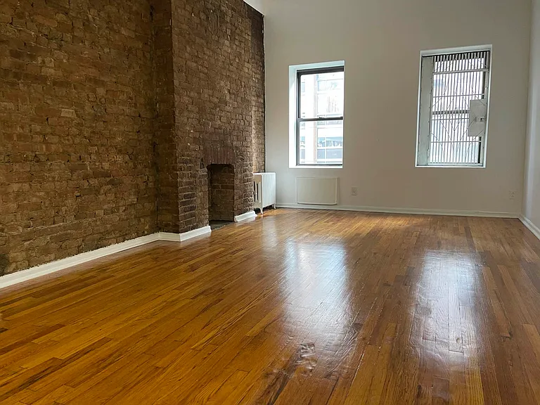 237 E 59th St #4K — Photo 2