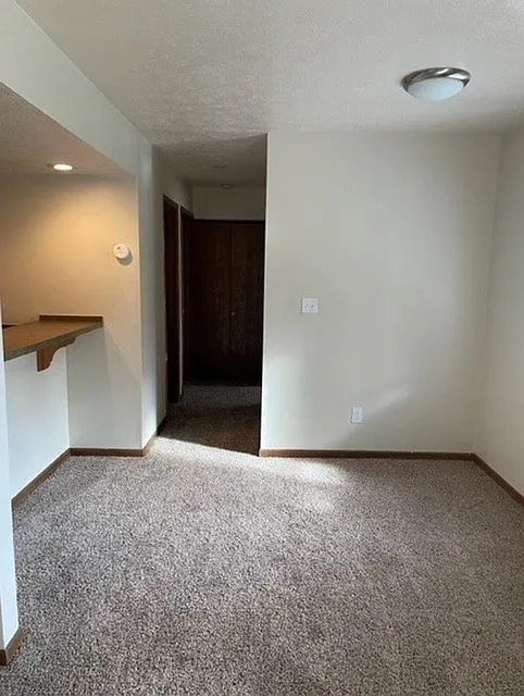 Bison Ridge Apartments — Photo 4