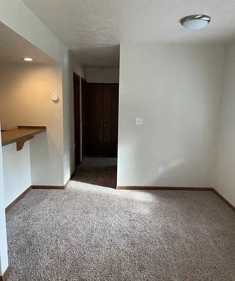 Bison Ridge Apartments — Photo 4