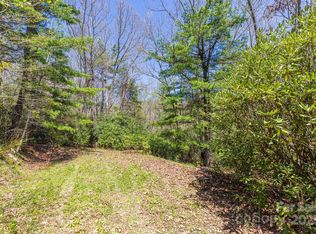 99999 Fairview Forest Dr, Fairview, NC 28730