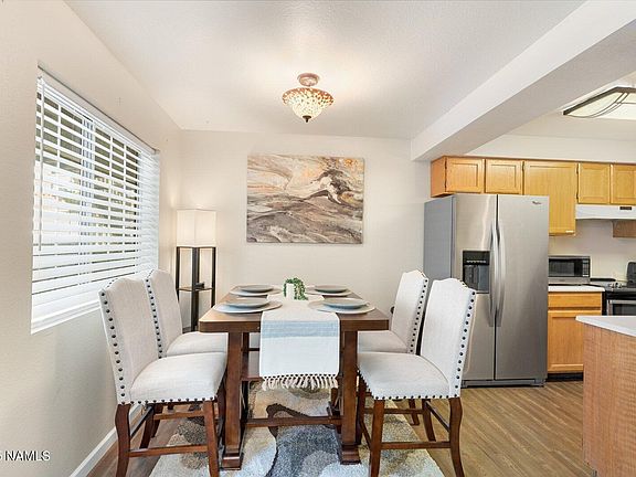 5th image of 1000 N Beaver St APT 103