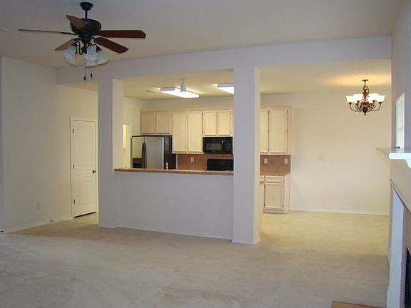 3rd image of 8015 Palmetto Dunes Cir