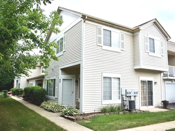 57 Braxton Ln #105C, Aurora, IL 60504