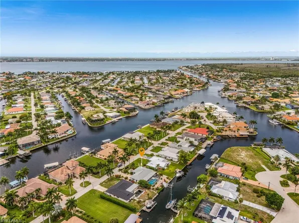 5050 Sorrento CT, CAPE CORAL, FL 33904
