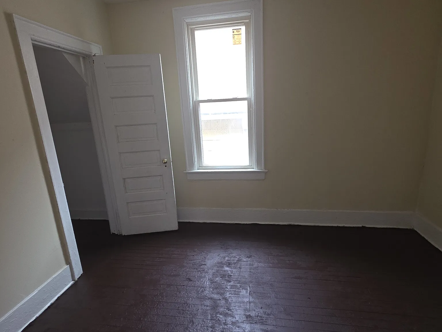 2 bed, $895 — Photo 3