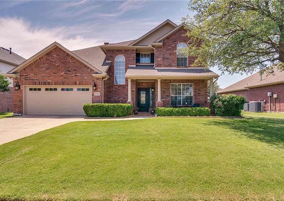 1st image of 1501 Stone Bend Ln