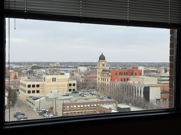 515 W 6th St S #903, Lethbridge, AB T1J 4J1