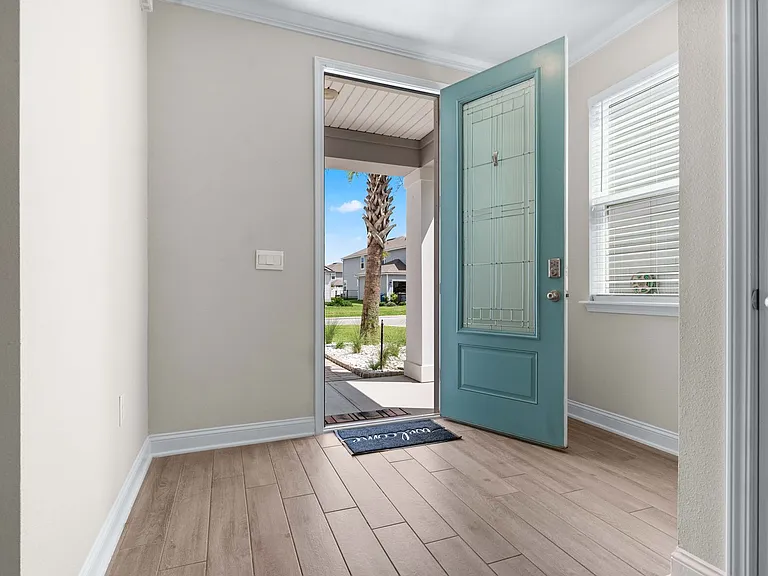 235 Silverleaf Village Dr — Photo 3
