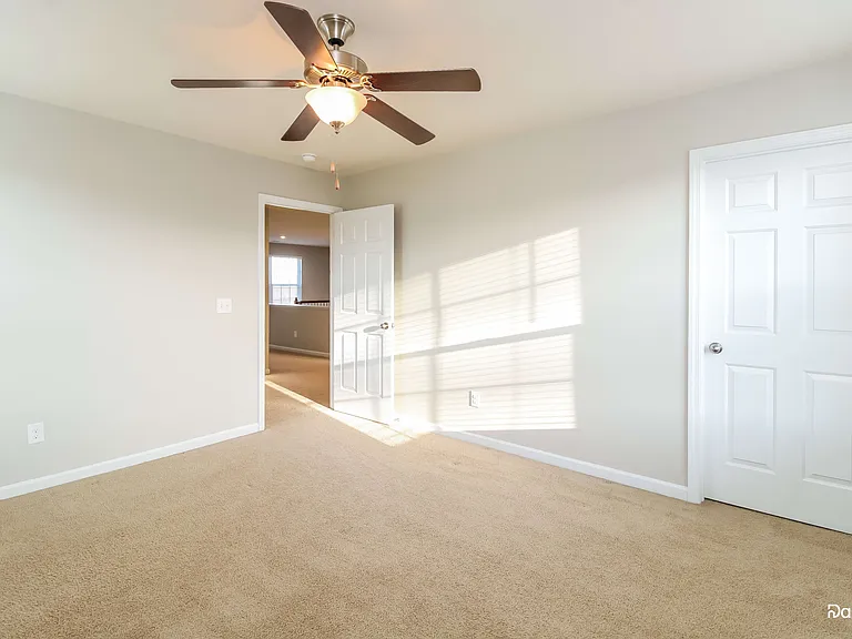 193 Twisted Cypress Ln — Photo 10