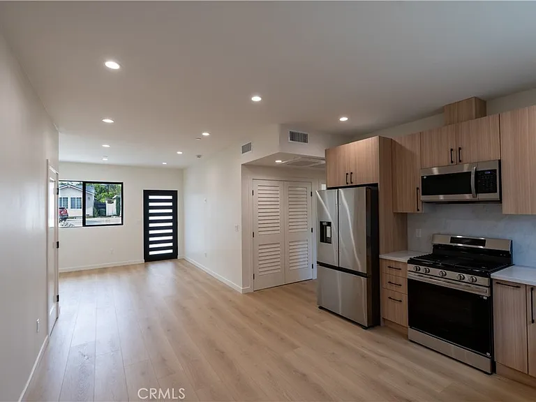 13500 Bessemer St — Photo 3