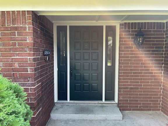 2nd image of 3523 Pickwick Park Dr