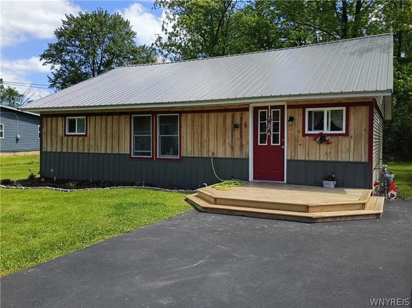 9106 Arthur Jenkins Rd, Canastota, NY 13032