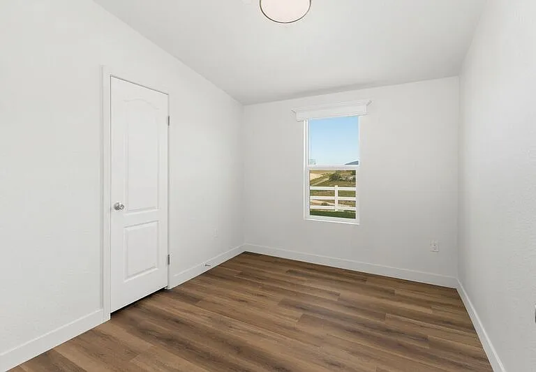 40589 Los Amantes Rd — Photo 15