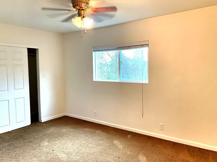 762 Chamberlain St — Photo 10