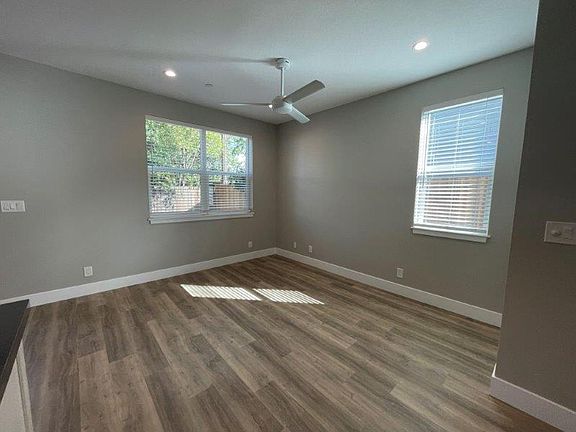 4th image of 5521 T St