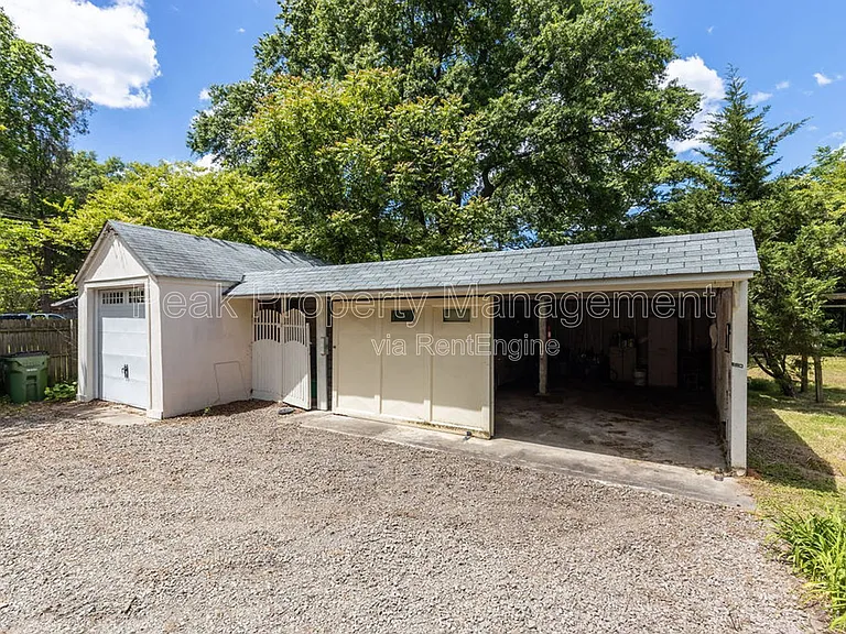 1404 Wilmington Ave W #B — Photo 36