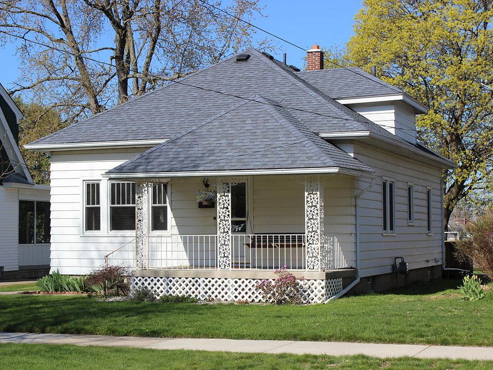 1st image of 1247 Penn Ave NE
