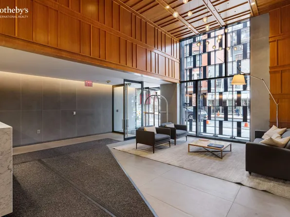 160 East 22nd Street image 10 of 11