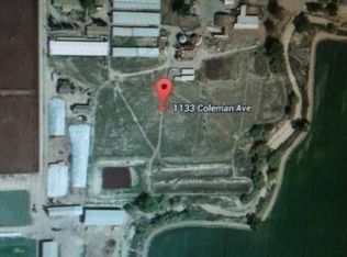 1133 Coleman Ave, Laton, CA 93242