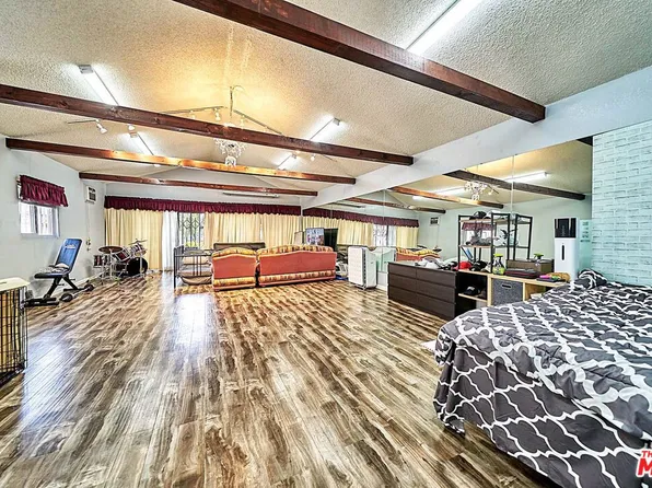 1046 S Victoria Ave, Los Angeles, CA 90019