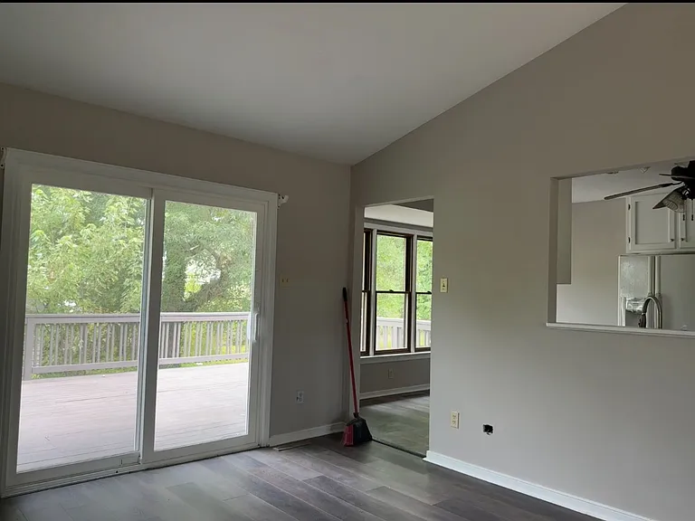 2705 Lawland Dr — Photo 5
