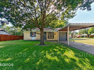 1121 Pampa Dr, Mesquite, TX 75149