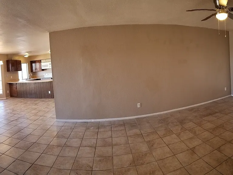 1626 W Beaubien Dr — Photo 11