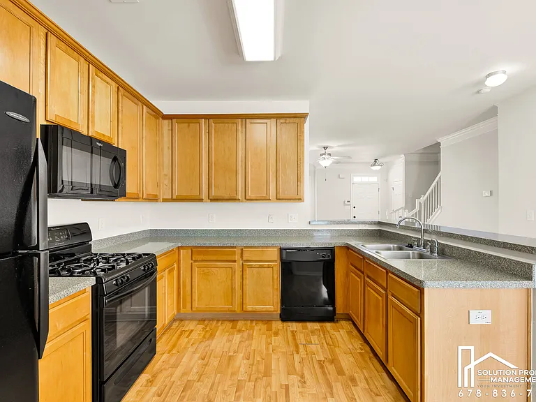 3862 Guilderoy Ln — Photo 15