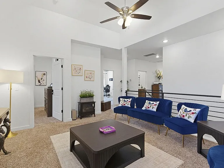 703 S Hickory Dr — Photo 27