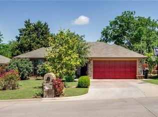 1303 Thompson St, Bridgeport, TX 76426