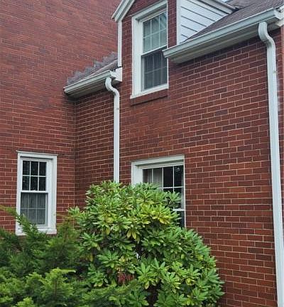 3rd image of 344 37th St NW
